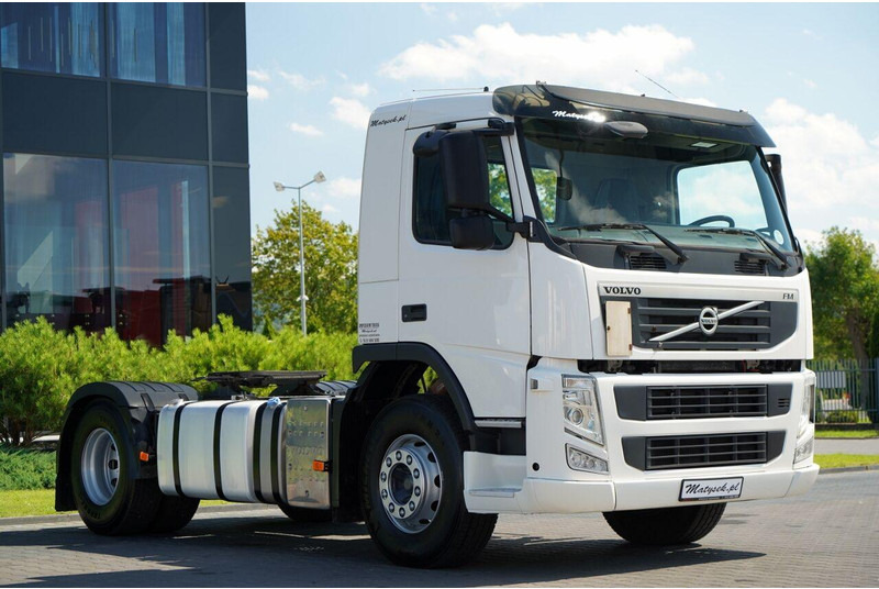 Volvo FM 380 / PEŁNY ADR / NISKA KABINA / DZIENNA KABINA / SPROWADZONY - وحدة جر: صورة 1 Volvo FM 380 / PEŁNY ADR / NISKA KABINA / DZIENNA KABINA / SPROWADZONY - وحدة جر: صورة 1