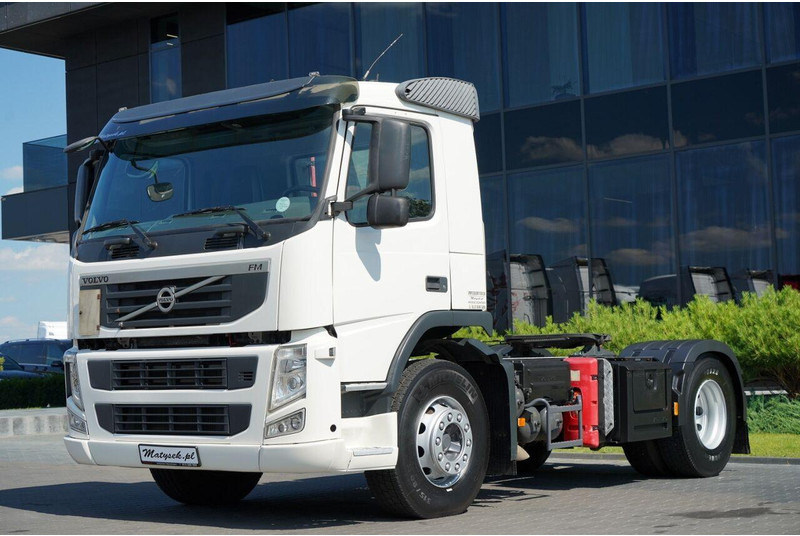 Volvo FM 380 / PEŁNY ADR / NISKA KABINA / DZIENNA KABINA / SPROWADZONY - وحدة جر: صورة 4 Volvo FM 380 / PEŁNY ADR / NISKA KABINA / DZIENNA KABINA / SPROWADZONY - وحدة جر: صورة 4
