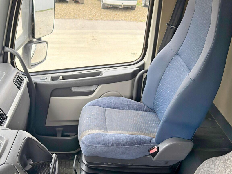 شاحنة قلاب, شاحنة كرين Volvo FM 400: صورة 11 شاحنة قلاب, شاحنة كرين Volvo FM 400: صورة 11