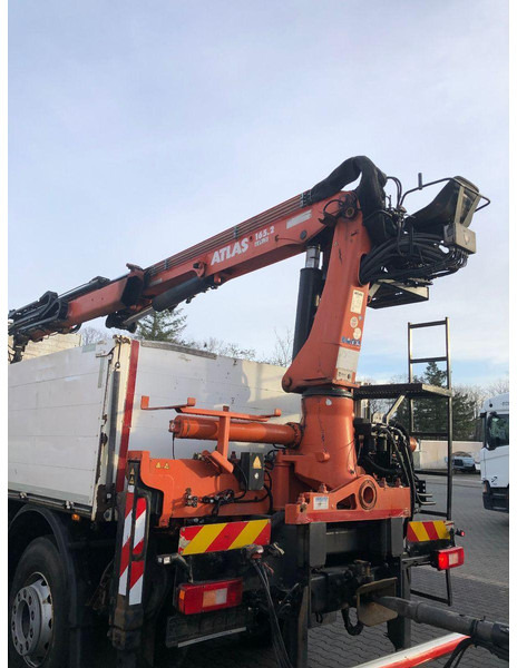 شاحنات مسطحة, شاحنة كرين Volvo FM 460: صورة 6