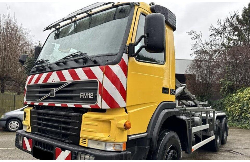 Volvo FM12 6x6 Hook lift - شاحنة ذات خطاف: صورة 4 Volvo FM12 6x6 Hook lift - شاحنة ذات خطاف: صورة 4