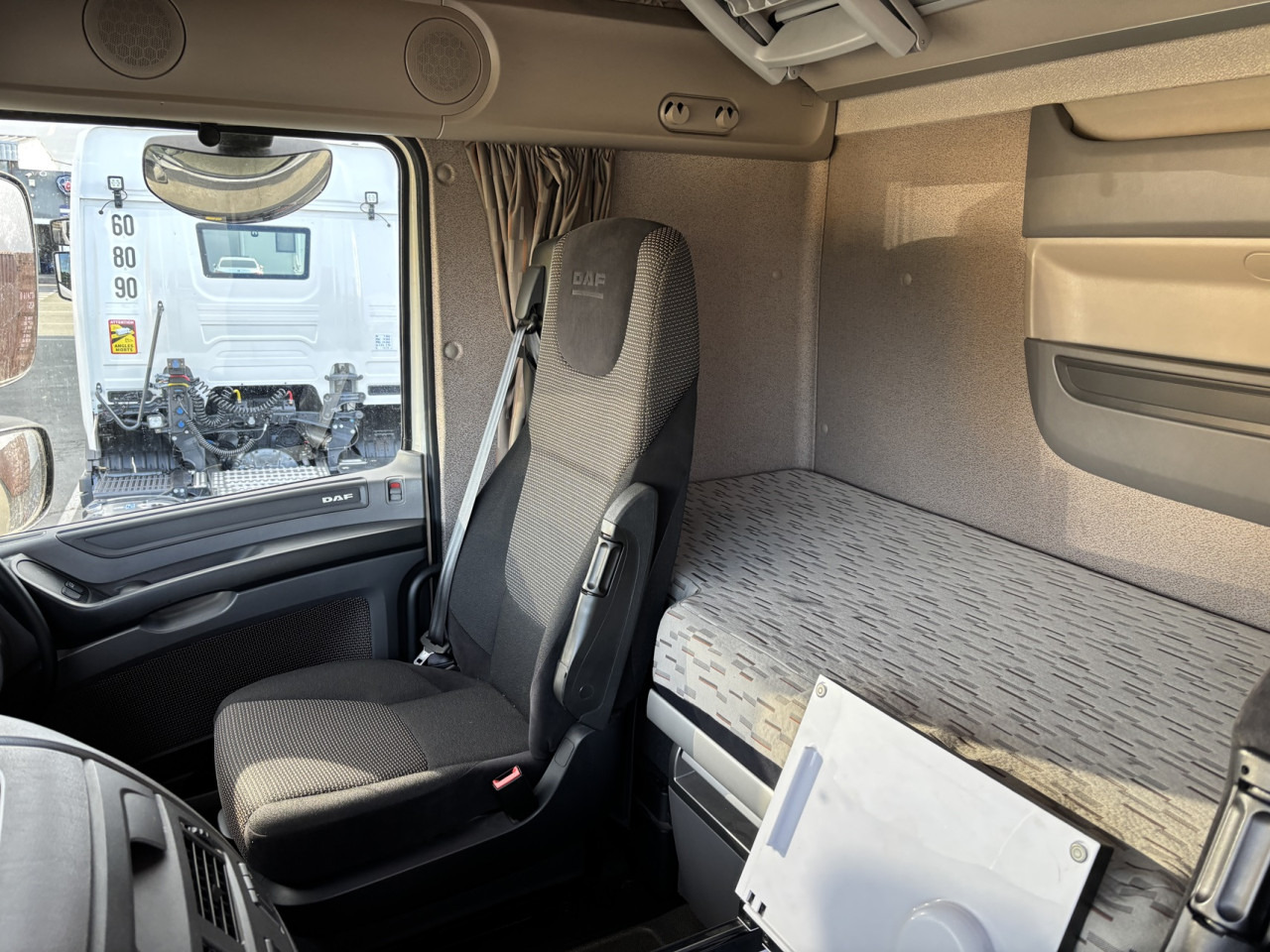 DAF XF510 - وحدة جر: صورة 5 DAF XF510 - وحدة جر: صورة 5