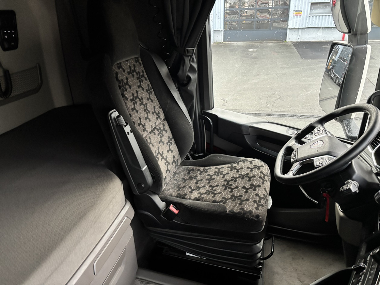 SCANIA R 500 A6x4NB - وحدة جر: صورة 2 SCANIA R 500 A6x4NB - وحدة جر: صورة 2