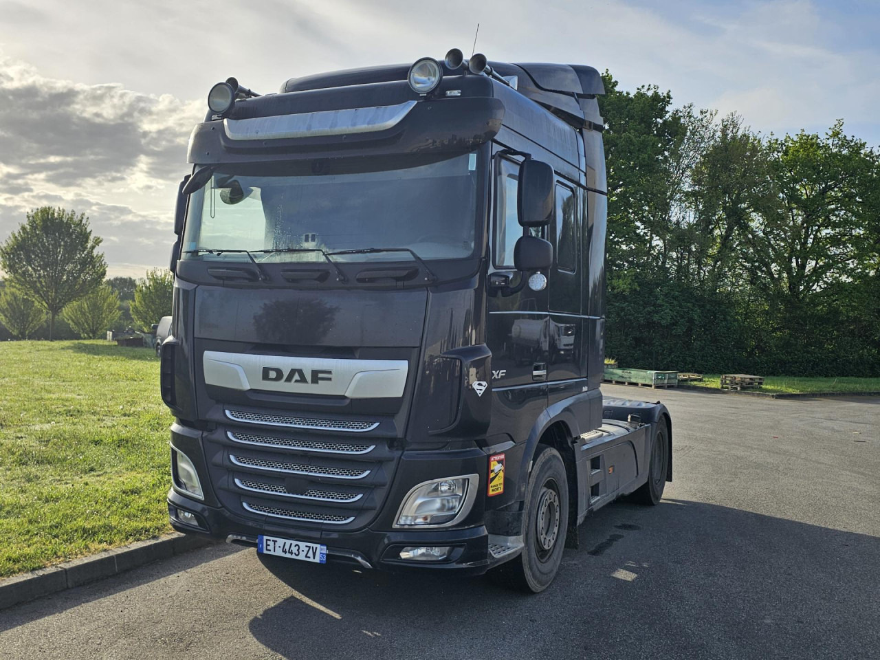 DAF DAF XF480 - وحدة جر: صورة 1 DAF DAF XF480 - وحدة جر: صورة 1