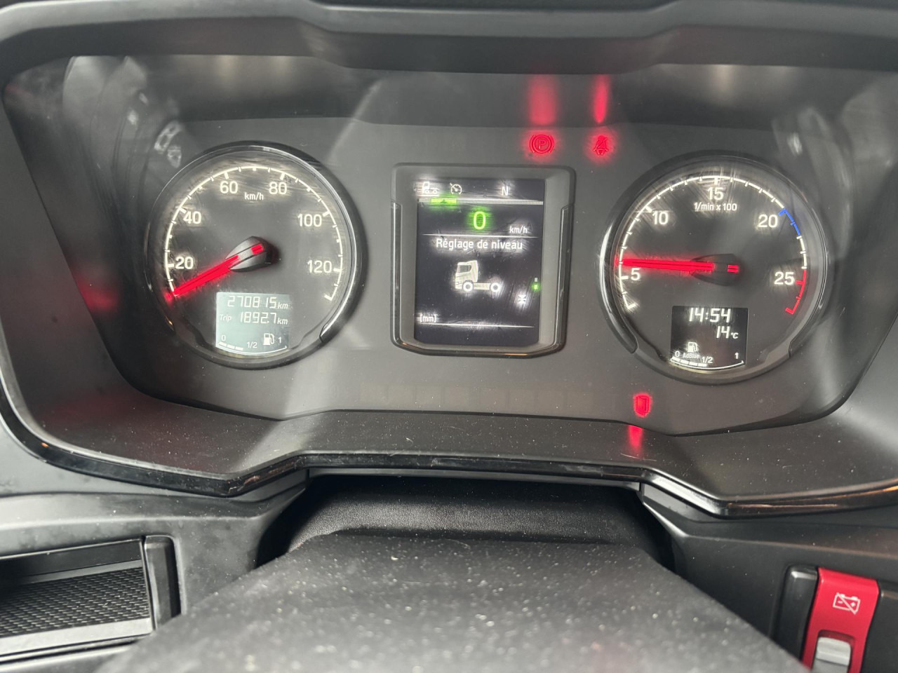 SCANIA R 500 A4x2NA - وحدة جر: صورة 2 SCANIA R 500 A4x2NA - وحدة جر: صورة 2