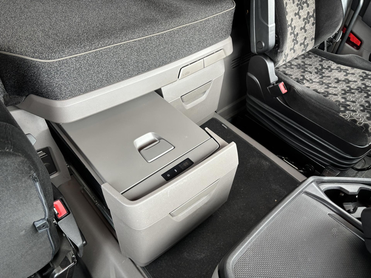 SCANIA R 500 A4x2NA - وحدة جر: صورة 4 SCANIA R 500 A4x2NA - وحدة جر: صورة 4