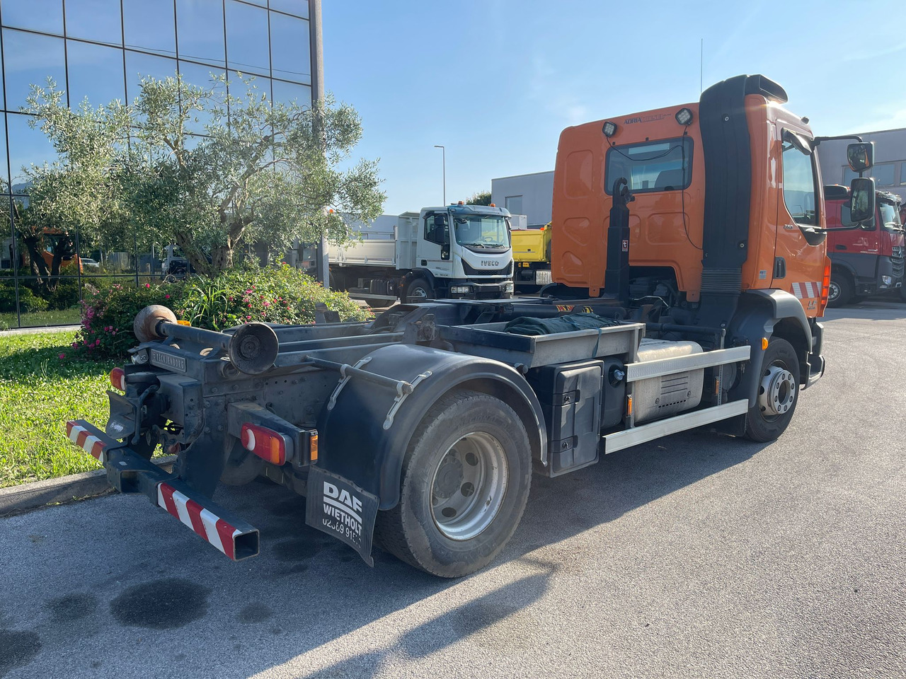 DAF LF280LE - شاحنة ذات خطاف: صورة 3 DAF LF280LE - شاحنة ذات خطاف: صورة 3