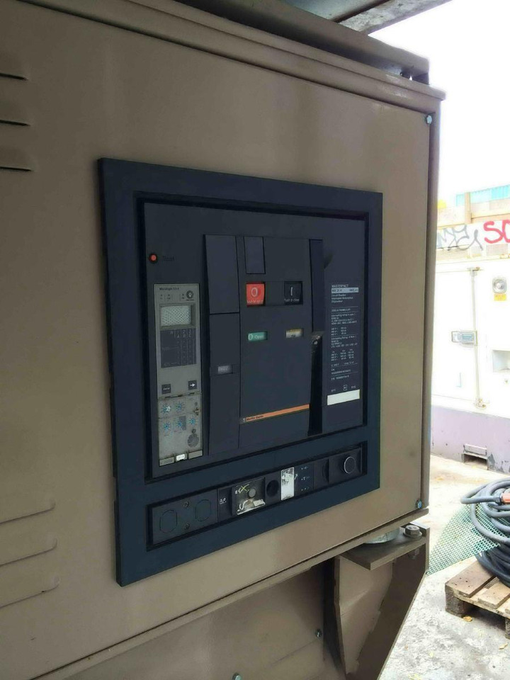 مجموعة المولدات Cummins Generator 1425 KVA powerd by KTA50-G3: صورة 13