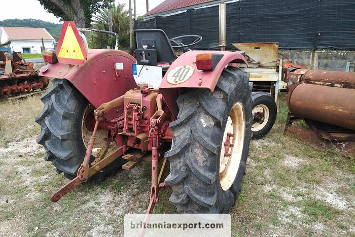 INTERNATIONAL 433 SA 4X2 | 2.5 diesel | brand new tyres | - جرار: صورة 4 INTERNATIONAL 433 SA 4X2 | 2.5 diesel | brand new tyres | - جرار: صورة 4