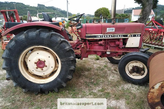 INTERNATIONAL 433 SA 4X2 | 2.5 diesel | brand new tyres | - جرار: صورة 3 INTERNATIONAL 433 SA 4X2 | 2.5 diesel | brand new tyres | - جرار: صورة 3