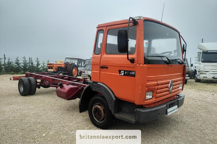 RENAULT Midliner S120 Turbo | Perkins 3.9 diesel engine | ZF manual - شاحنة هيكل كابينة: صورة 1 RENAULT Midliner S120 Turbo | Perkins 3.9 diesel engine | ZF manual - شاحنة هيكل كابينة: صورة 1