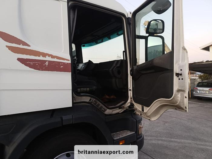 SCANIA P 124 G 400 | CP19 | Euro 2 | Manual gearbox - وحدة جر: صورة 5 SCANIA P 124 G 400 | CP19 | Euro 2 | Manual gearbox - وحدة جر: صورة 5