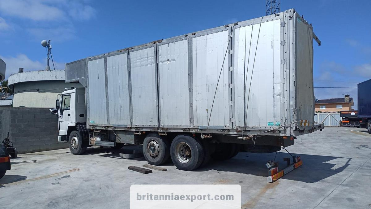 VOLVO FL10 320 | Intercooler | 6X2 8 tyres | 26 ton - شاحنة قلاب: صورة 2 VOLVO FL10 320 | Intercooler | 6X2 8 tyres | 26 ton - شاحنة قلاب: صورة 2