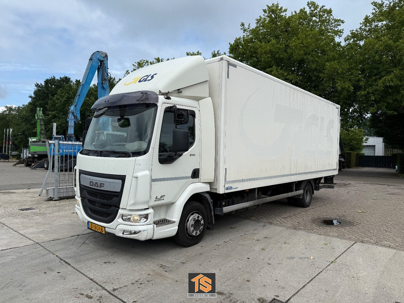 DAF LF 210 FA 12 TON - LADEBORDWAND - NL TOP TRUCK - شاحنة مقفلة: صورة 1 DAF LF 210 FA 12 TON - LADEBORDWAND - NL TOP TRUCK - شاحنة مقفلة: صورة 1