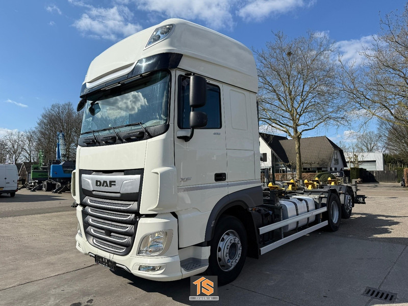 DAF XF 480 FAN SSC - LBW - RETARDER - BDF - KLIMA - GERMAN TRUCK - TOP! - شاحنات الحاويات / جسم علوي قابل للتغيير شاحنة: صورة 1 DAF XF 480 FAN SSC - LBW - RETARDER - BDF - KLIMA - GERMAN TRUCK - TOP! - شاحنات الحاويات / جسم علوي قابل للتغيير شاحنة: صورة 1