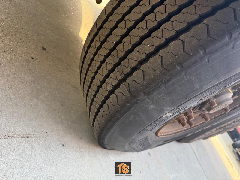 Krone COOL LINER CARRIER VECTOR 1550 - DISC BRAKES - TOP! - نصف مقطورة مُبرِّدة: صورة 3 Krone COOL LINER CARRIER VECTOR 1550 - DISC BRAKES - TOP! - نصف مقطورة مُبرِّدة: صورة 3