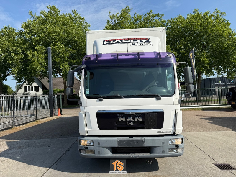 MAN TGL 12.210 EURO 5 - AUTOMATIC - LADEBORDWAND - BELGIUM TRUCK - TOP! - شاحنة مقفلة: صورة 2 MAN TGL 12.210 EURO 5 - AUTOMATIC - LADEBORDWAND - BELGIUM TRUCK - TOP! - شاحنة مقفلة: صورة 2