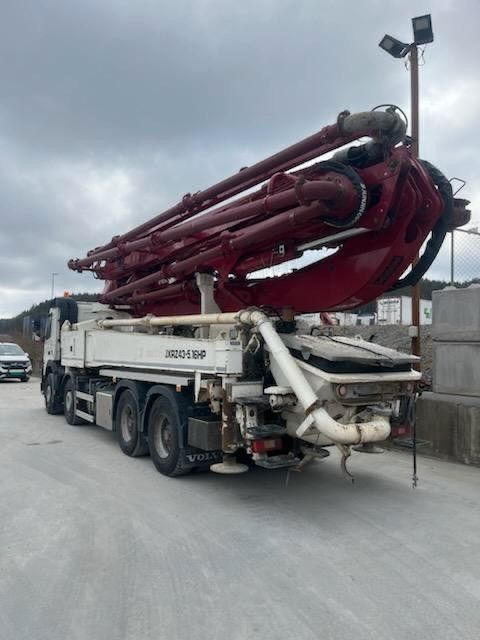 Volvo FMX500 8x4 / JUN JIN 43 mtr pump - مضخة خرسانة: صورة 4 Volvo FMX500 8x4 / JUN JIN 43 mtr pump - مضخة خرسانة: صورة 4