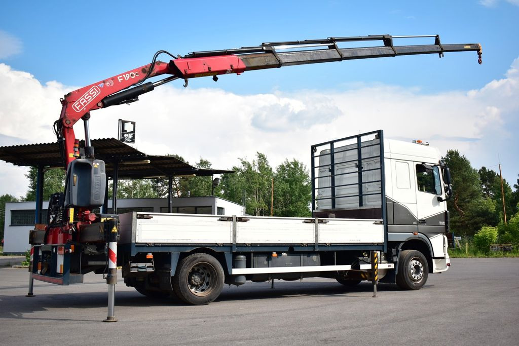 DAF XF 105.410 4x2 FASSI F 190 Trailer - شاحنة كرين, شاحنات مسطحة: صورة 2 DAF XF 105.410 4x2 FASSI F 190 Trailer - شاحنة كرين, شاحنات مسطحة: صورة 2