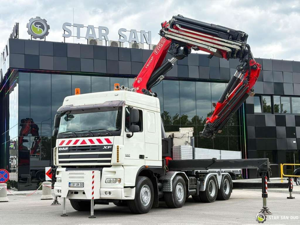 DAF XF 105.510 8x4 FASSI F800 XP Crane Fifth wheel - شاحنة كرين: صورة 2 DAF XF 105.510 8x4 FASSI F800 XP Crane Fifth wheel - شاحنة كرين: صورة 2