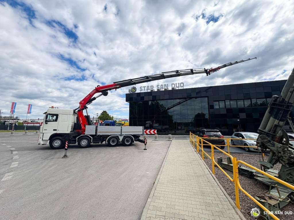 DAF XF 105.510 8x4 FASSI F800 XP Crane Fifth wheel - وحدة جر: صورة 3 DAF XF 105.510 8x4 FASSI F800 XP Crane Fifth wheel - وحدة جر: صورة 3