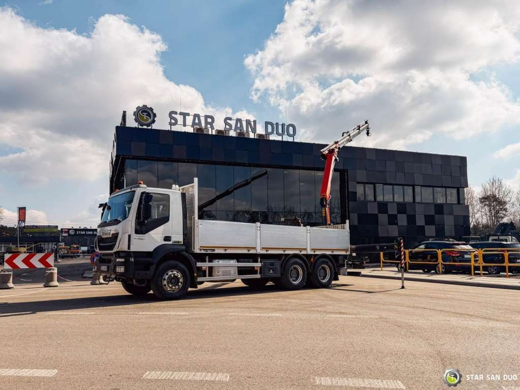 Iveco TRAKKER 450 6x4 PALFINGER PK 18502 SH Rotator - شاحنة كرين: صورة 5 Iveco TRAKKER 450 6x4 PALFINGER PK 18502 SH Rotator - شاحنة كرين: صورة 5