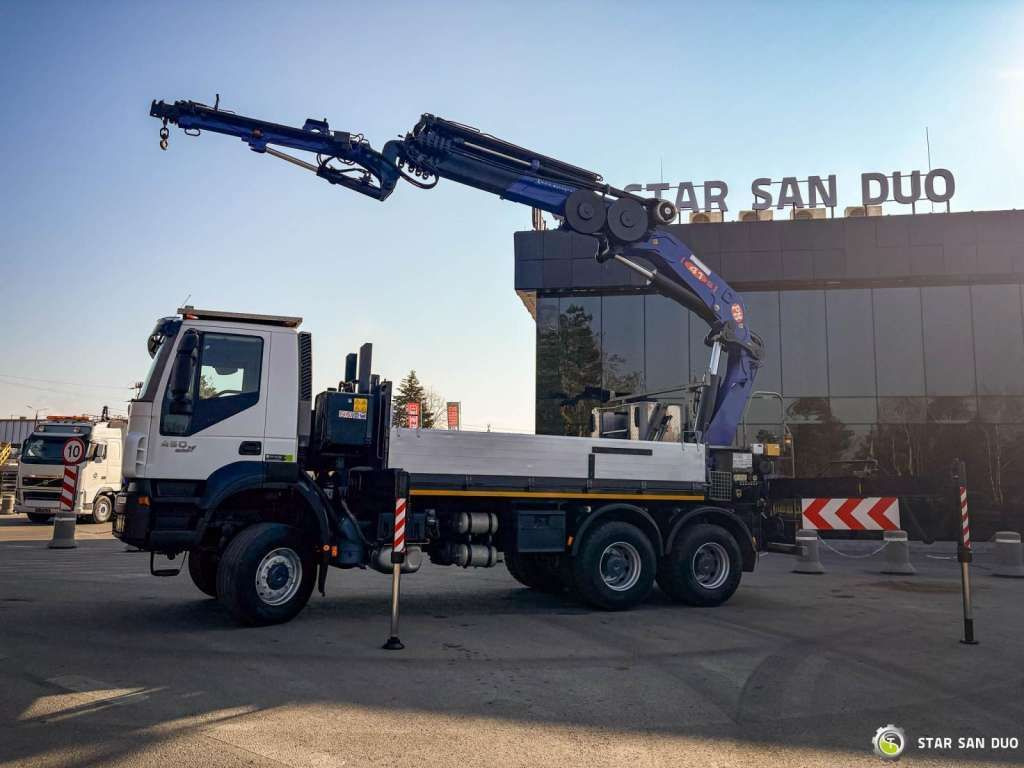 Iveco TRAKKER 450 6x6 PM41S FLY JIB Crane Kipper - شاحنة كرين: صورة 5 Iveco TRAKKER 450 6x6 PM41S FLY JIB Crane Kipper - شاحنة كرين: صورة 5