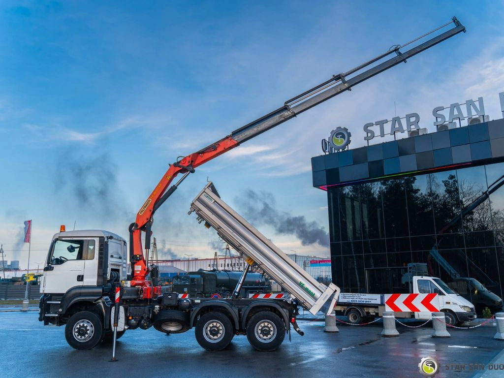 MAN 6x6 TGS 26.360 PALFINGER PK 18002 Kipper KRAN - شاحنة قلاب, شاحنة كرين: صورة 4 MAN 6x6 TGS 26.360 PALFINGER PK 18002 Kipper KRAN - شاحنة قلاب, شاحنة كرين: صورة 4