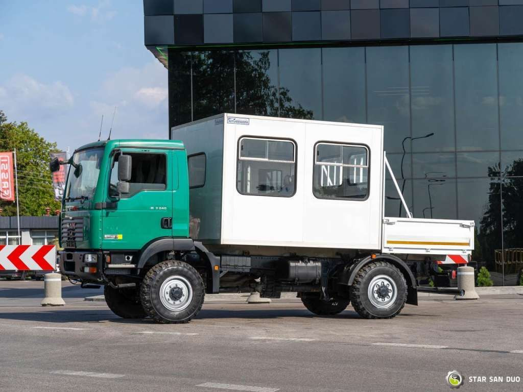 MAN  TGM 13.240 4x4 BL Double Cab Camper BUS - شاحنة هيكل كابينة: صورة 4 MAN  TGM 13.240 4x4 BL Double Cab Camper BUS - شاحنة هيكل كابينة: صورة 4