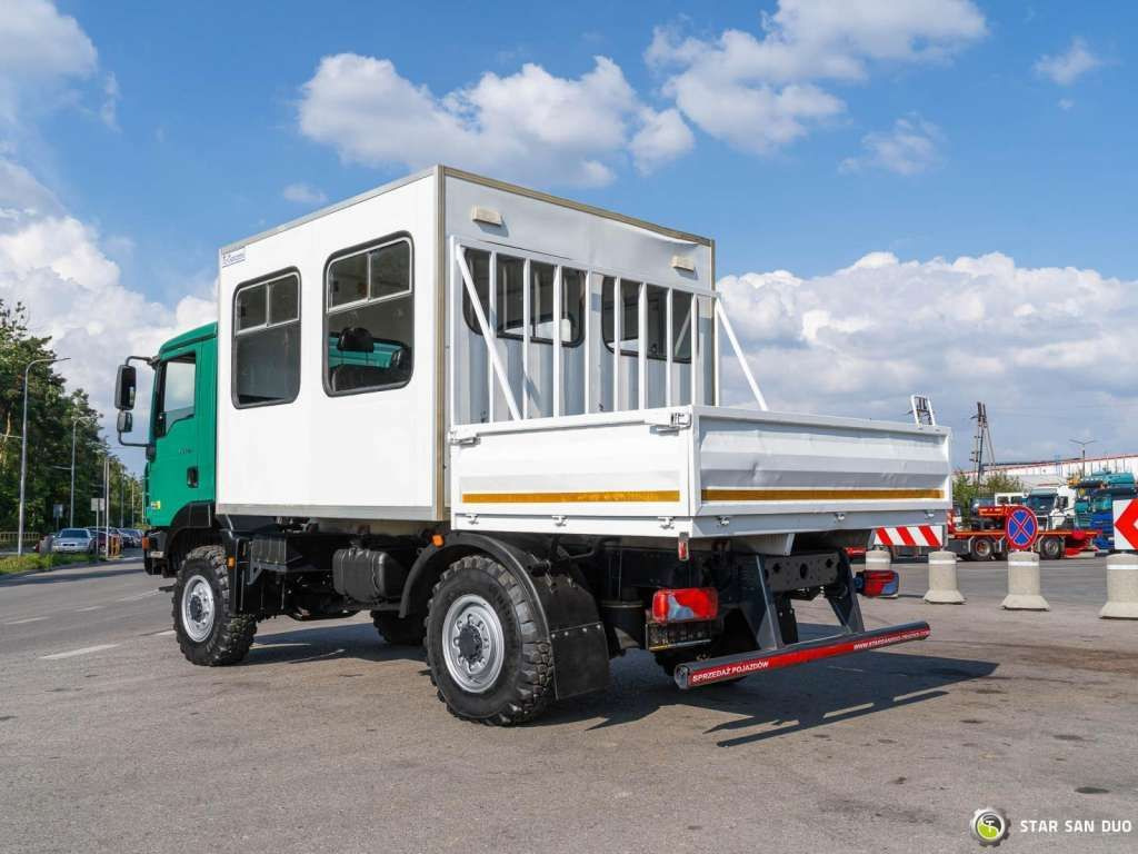 MAN  TGM 13.240 4x4 BL Double Cab Camper BUS - شاحنة هيكل كابينة: صورة 3 MAN  TGM 13.240 4x4 BL Double Cab Camper BUS - شاحنة هيكل كابينة: صورة 3