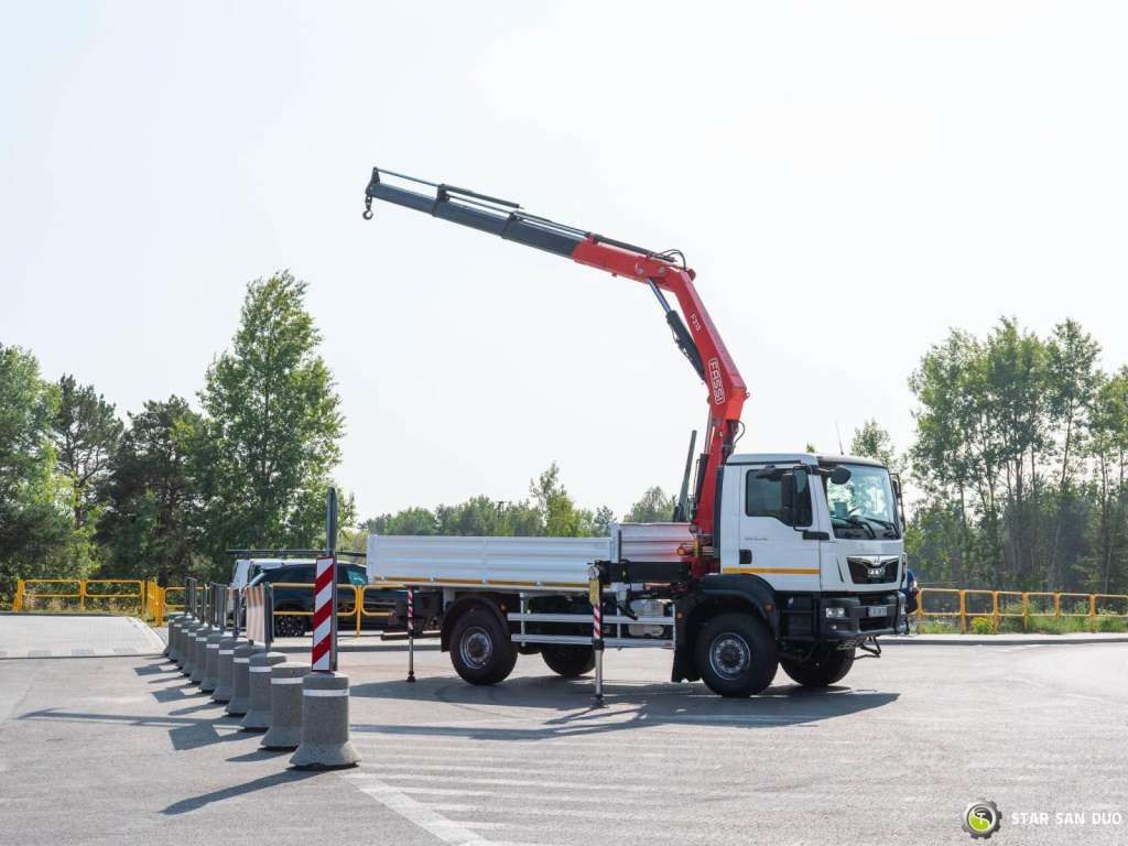 MAN TGM 18.250 4x4 Fassi F215A.0.23 Active HDS Cran - شاحنة كرين: صورة 4 MAN TGM 18.250 4x4 Fassi F215A.0.23 Active HDS Cran - شاحنة كرين: صورة 4