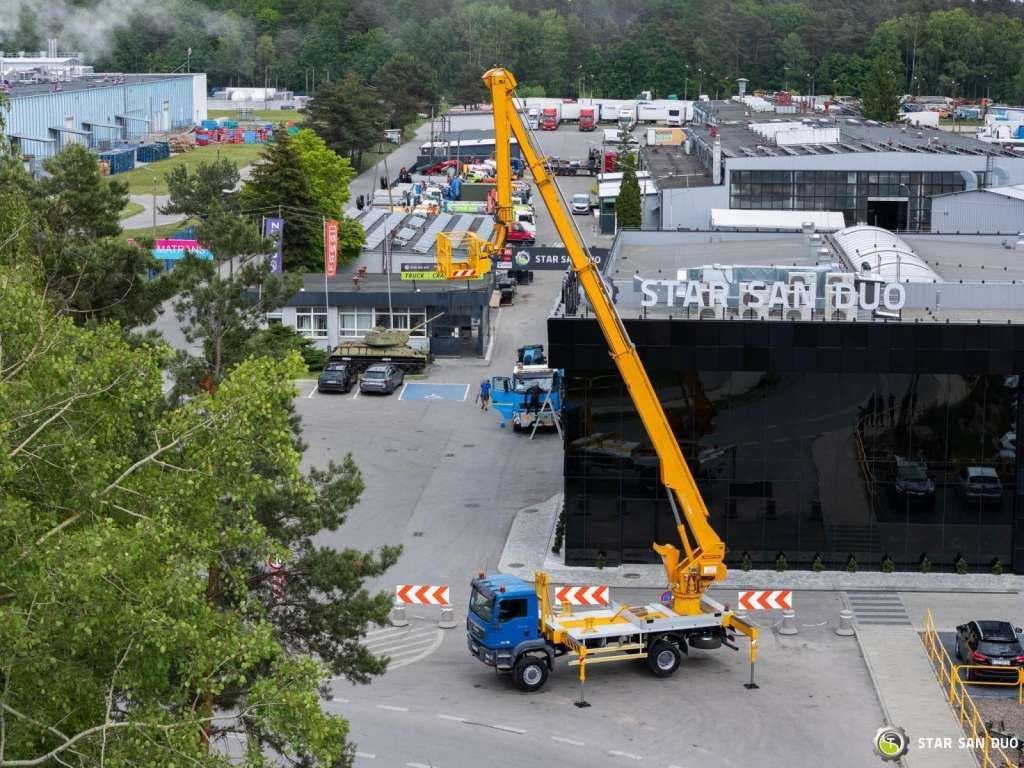 MAN TGM 18.330 4x4 MULTITEL J335 Truck Mounted Lift - منصة تلسكوبية محمولة على شاحنة: صورة 1 MAN TGM 18.330 4x4 MULTITEL J335 Truck Mounted Lift - منصة تلسكوبية محمولة على شاحنة: صورة 1