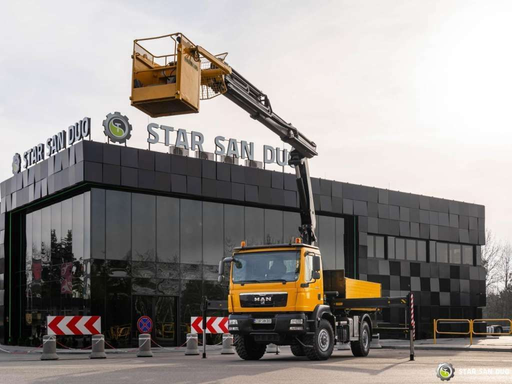 MAN TGM 18.340 4x4 PALFINGER PK 20002 CRANE BASKET MAN TGM 18.340 4x4 PALFINGER PK 20002 CRANE BASKET - شاحنة كرين, شاحنات مسطحة: صورة 3 MAN TGM 18.340 4x4 PALFINGER PK 20002 CRANE BASKET MAN TGM 18.340 4x4 PALFINGER PK 20002 CRANE BASKET - شاحنة كرين, شاحنات مسطحة: صورة 3