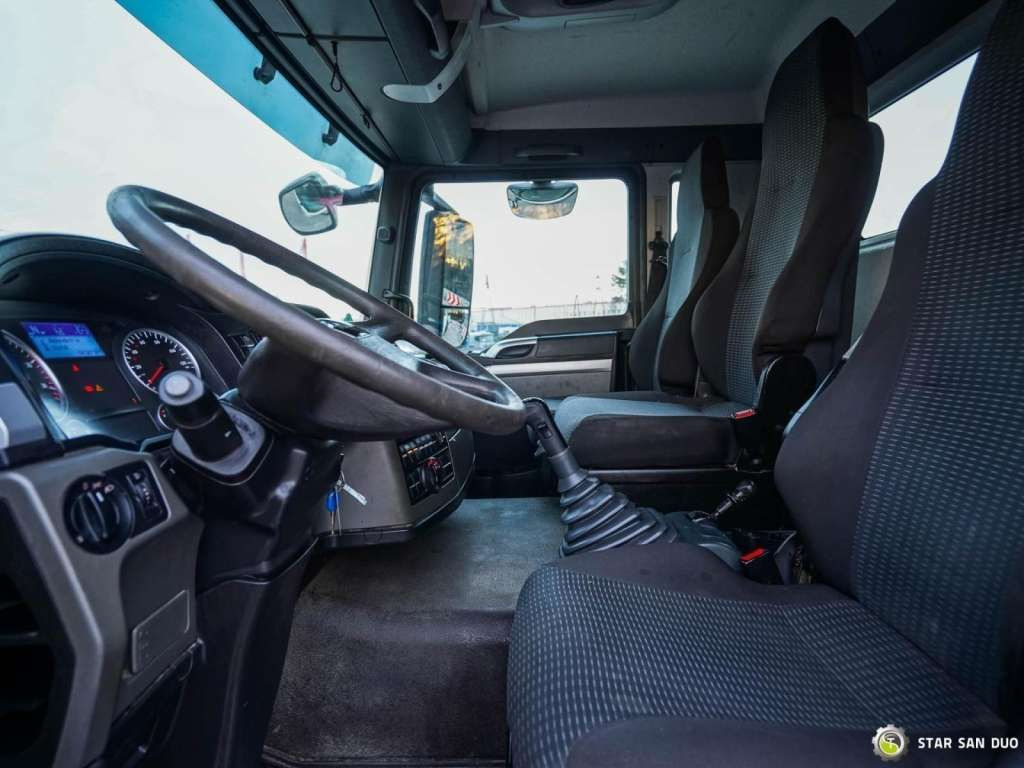 شاحنة قلاب MAN  TGS 18.360 4x4 HIAB 144 E-4 Crane Kipper: صورة 16