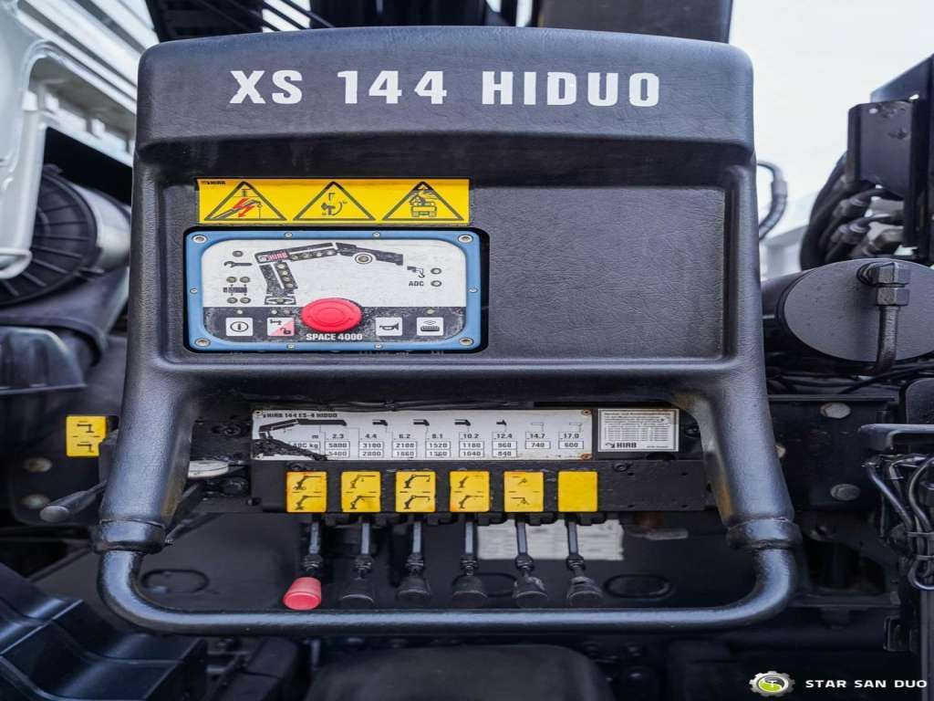 شاحنة قلاب MAN  TGS 18.360 4x4 HIAB 144 E-4 Crane Kipper: صورة 23