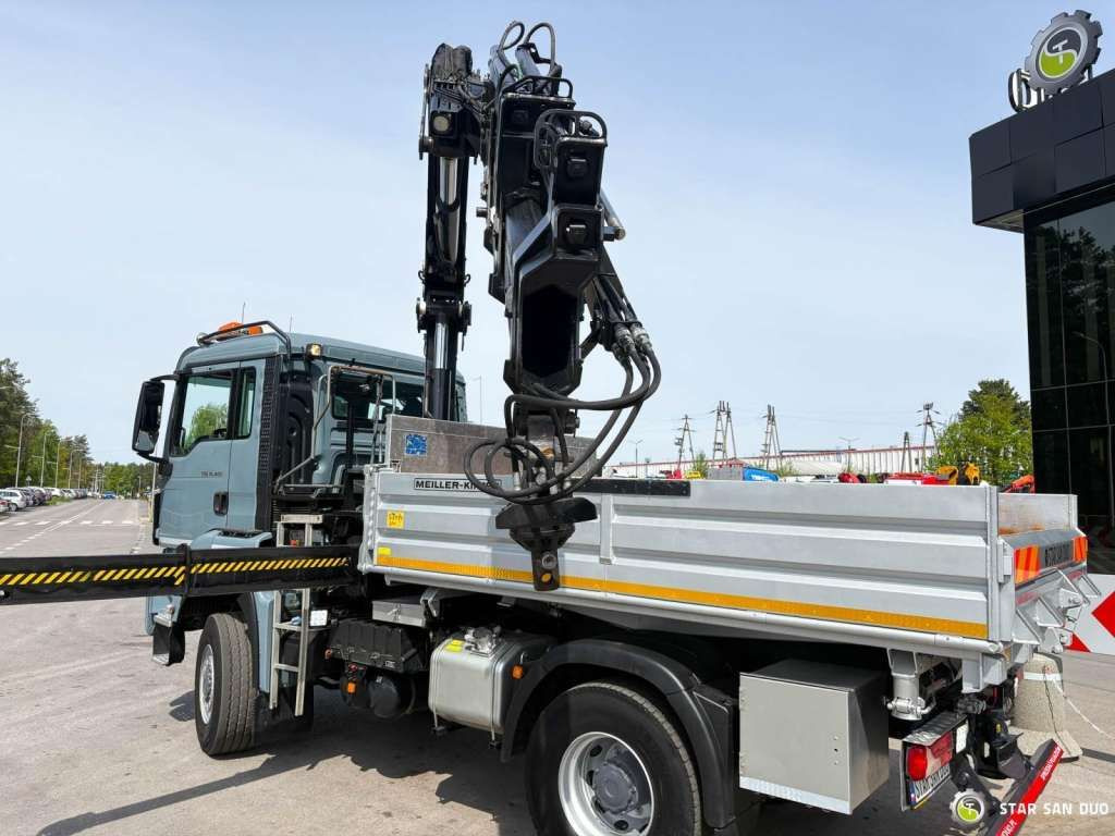 MAN TGS 18.480 4x4 HIAB 188 E-4 CRANE KIPPER EURO 6 MAN TGS 18.480 4x4 HIAB 188 E-4 CRANE KIPPER EURO 6 - شاحنة كرين, شاحنة قلاب: صورة 3 MAN TGS 18.480 4x4 HIAB 188 E-4 CRANE KIPPER EURO 6 MAN TGS 18.480 4x4 HIAB 188 E-4 CRANE KIPPER EURO 6 - شاحنة كرين, شاحنة قلاب: صورة 3