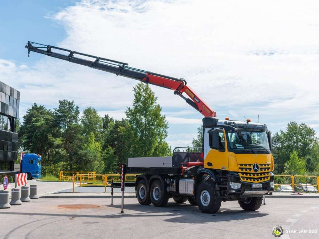 Mercedes-Benz AROCS 3345 6x6 PALFINGER PK 33002 Euro 6 Crane - شاحنة كرين: صورة 3 Mercedes-Benz AROCS 3345 6x6 PALFINGER PK 33002 Euro 6 Crane - شاحنة كرين: صورة 3