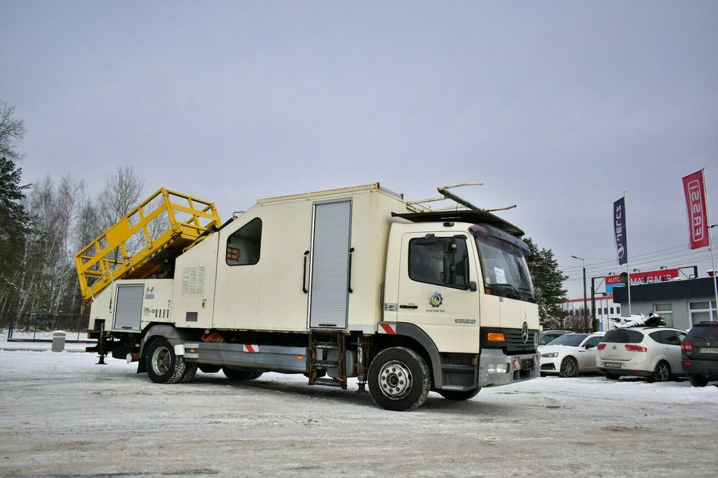 Mercedes-Benz ATEGO 1323 PK 8000T RAIL Platform - منصة تلسكوبية محمولة على شاحنة: صورة 3 Mercedes-Benz ATEGO 1323 PK 8000T RAIL Platform - منصة تلسكوبية محمولة على شاحنة: صورة 3