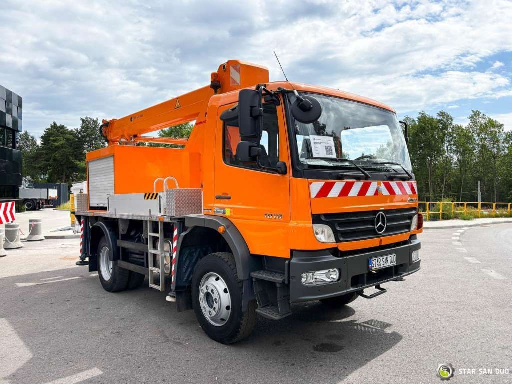 Mercedes-Benz  ATEGO 4x4 1018 WUMAG WT 170 Platform Lift 17m - منصة تلسكوبية محمولة على شاحنة: صورة 2 Mercedes-Benz  ATEGO 4x4 1018 WUMAG WT 170 Platform Lift 17m - منصة تلسكوبية محمولة على شاحنة: صورة 2