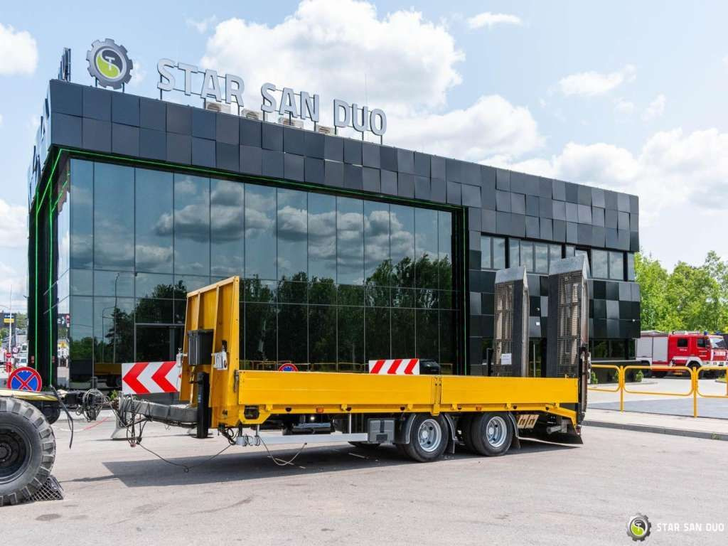 Müller-Mitteltal TAL ETUE-TA Hydraulic Ramps - مقطورة مسطحة منخفضة: صورة 3 Müller-Mitteltal TAL ETUE-TA Hydraulic Ramps - مقطورة مسطحة منخفضة: صورة 3