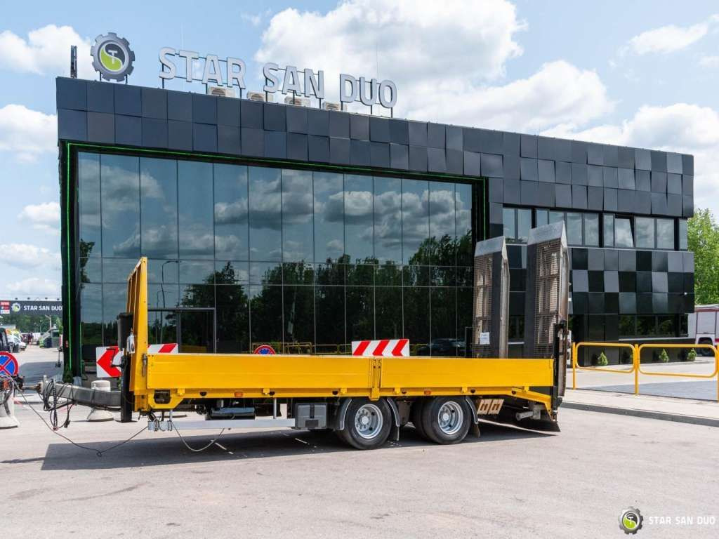 Müller-Mitteltal TAL ETUE-TA Hydraulic Ramps - مقطورة مسطحة منخفضة: صورة 1 Müller-Mitteltal TAL ETUE-TA Hydraulic Ramps - مقطورة مسطحة منخفضة: صورة 1