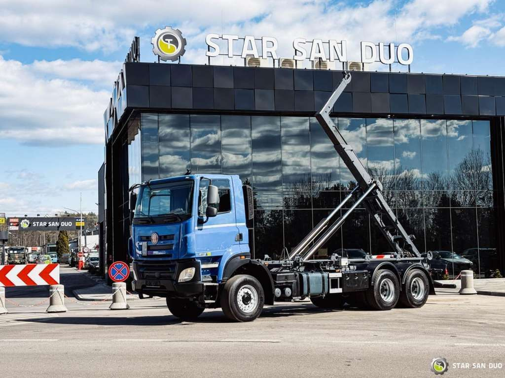 شاحنة Tatra  T158 PHOENIX 6x6 Euro 6: صورة 6