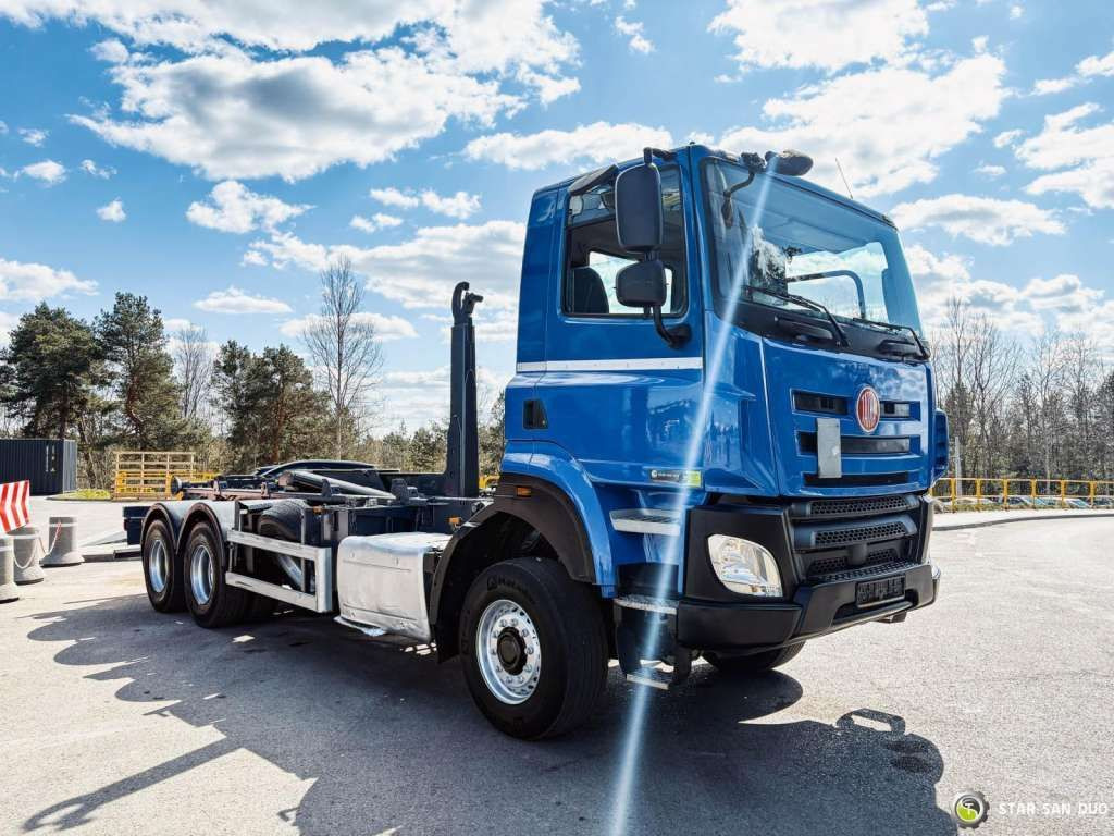 شاحنة Tatra  T158 PHOENIX 6x6 Euro 6: صورة 7