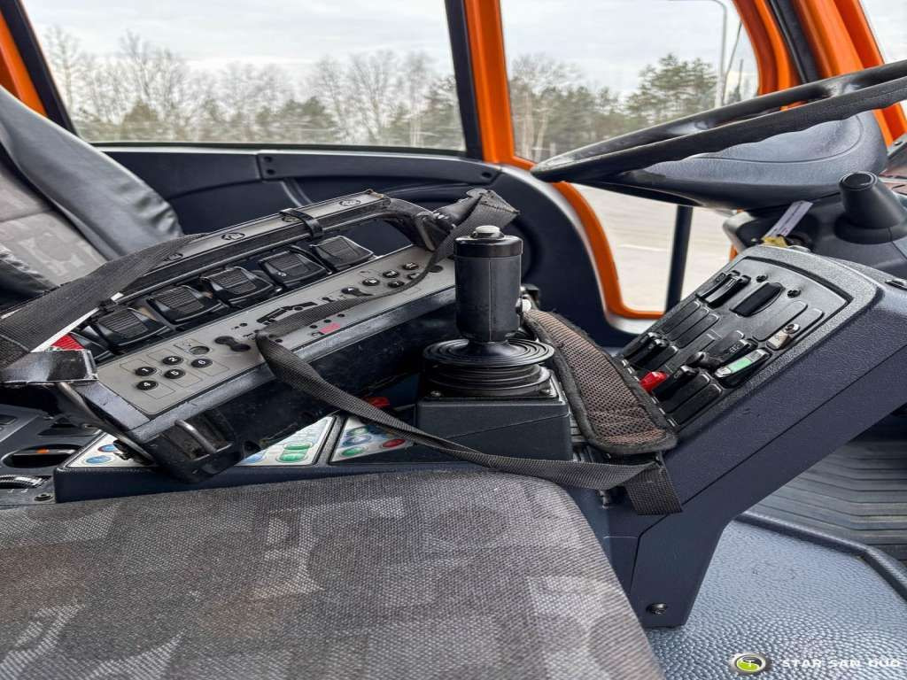 شاحنة كرين, شاحنات مسطحة Unimog Mercedes-Benz UNIMOG U300 4x4 HIAB 122 D-3 CRANE Unimog Mercedes-Benz UNIMOG U300 4x4 HIAB 122 D-3 CRANE: صورة 18