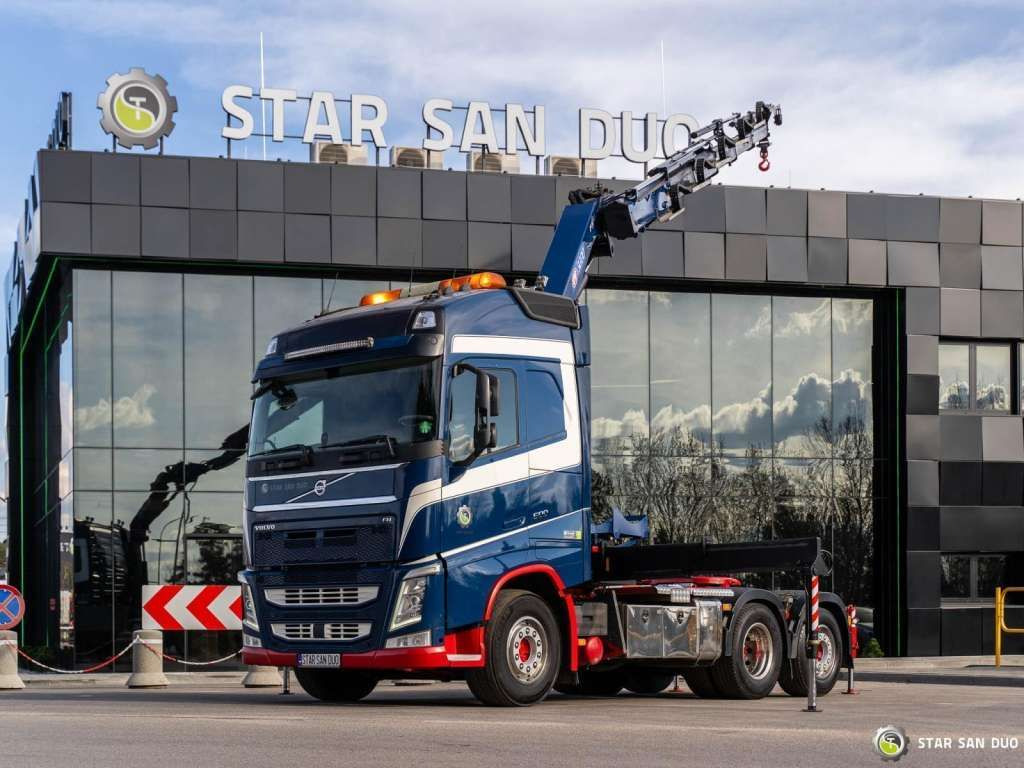 Volvo FH 500 6x2 HMF 3220-K5 HDS Crane Euro 6 - شاحنة كرين: صورة 1 Volvo FH 500 6x2 HMF 3220-K5 HDS Crane Euro 6 - شاحنة كرين: صورة 1