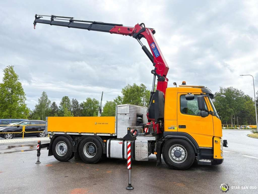 Volvo FM 460 6x4x4 HMF 3220 Crane HDS - وحدة جر: صورة 4 Volvo FM 460 6x4x4 HMF 3220 Crane HDS - وحدة جر: صورة 4
