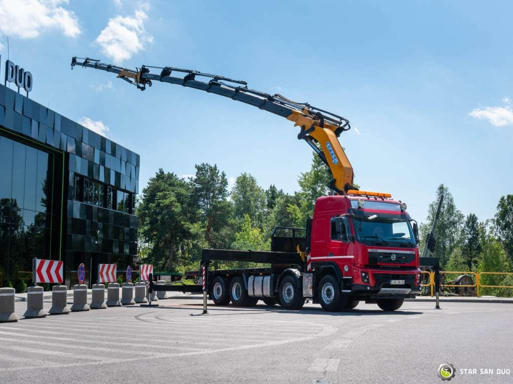 Volvo FMX 500 8x2 Effer 585 Fly Jib Winch Crane Kran - شاحنة كرين: صورة 4 Volvo FMX 500 8x2 Effer 585 Fly Jib Winch Crane Kran - شاحنة كرين: صورة 4