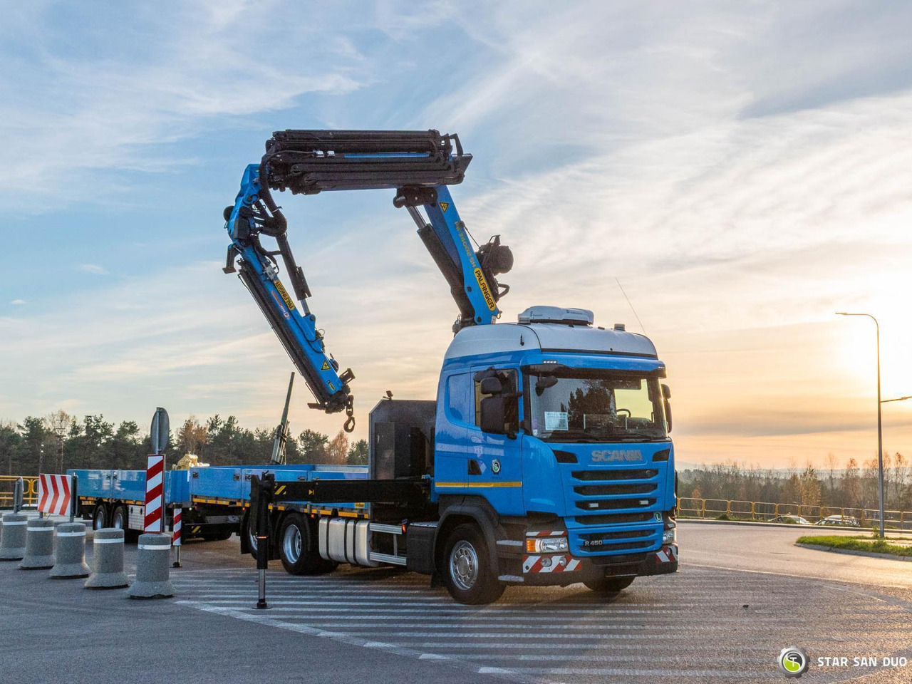 - شاحنة كرين: صورة 2 - شاحنة كرين: صورة 2