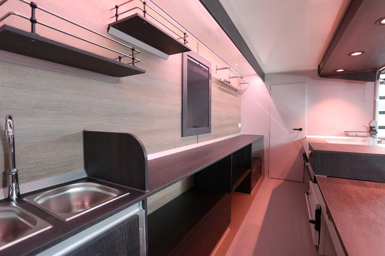 Fiat Ducato - شاحنة بيع الطعام: صورة 4 Fiat Ducato - شاحنة بيع الطعام: صورة 4