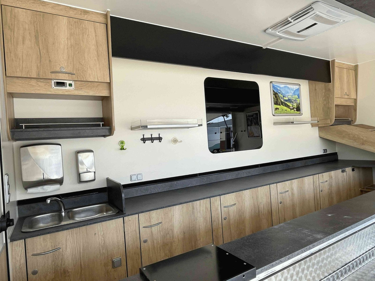 Fiat Ducato - شاحنة بيع الطعام: صورة 5 Fiat Ducato - شاحنة بيع الطعام: صورة 5